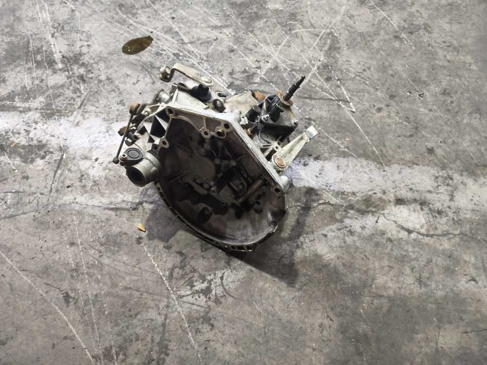 BOITE A VITESSE MANUEL PEUGEOT 206 1.1 ESSENCE - Vue 1